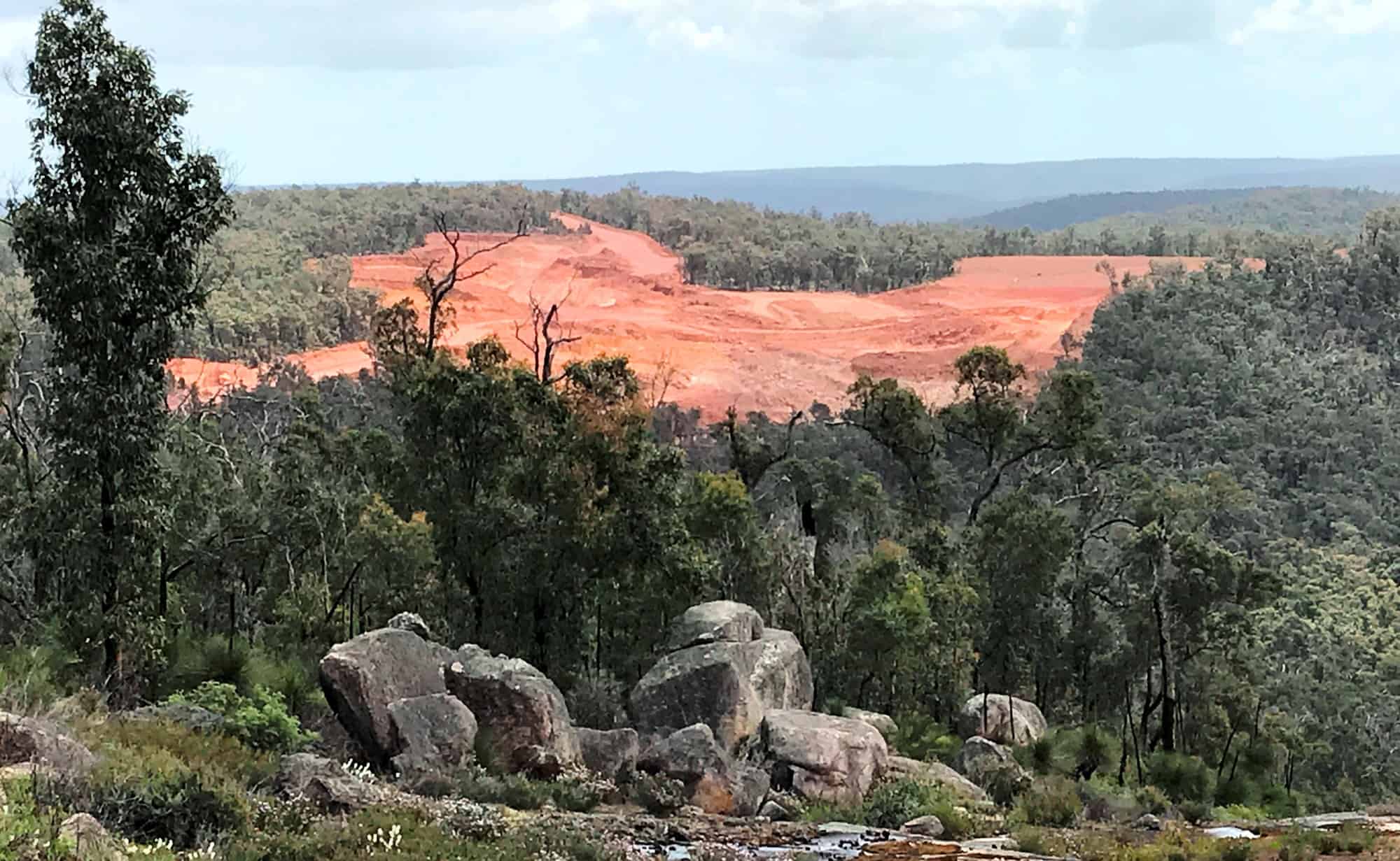 Bauxite mining impacts on bushwalking,hiking near Perth
